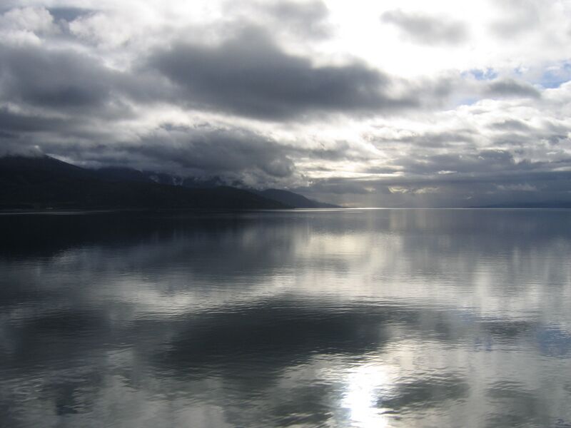 Файл:Beagle Channel 2006.JPG
