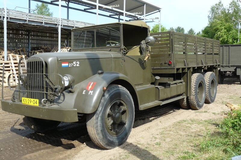 Файл:Mack-NR.JPG