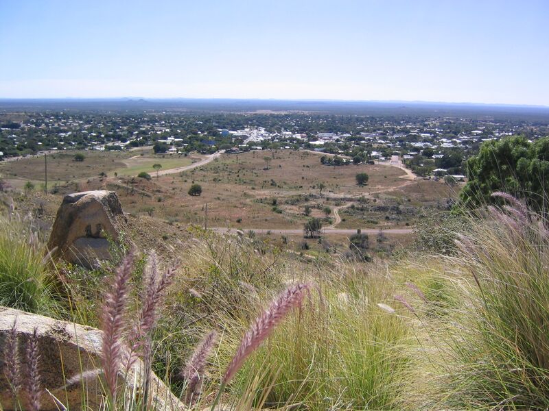 Файл:Over looking Charters Towers.jpg