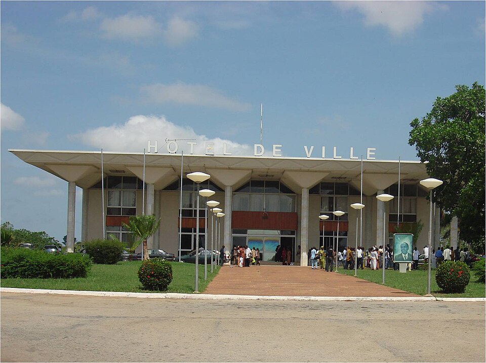 Няйф:Cihotelvilleyakro.jpg