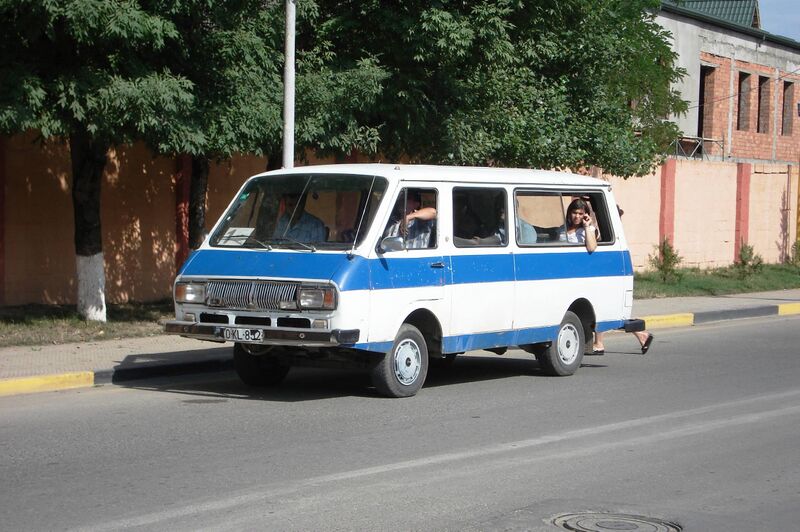 Файл:Qusar Bus.JPG