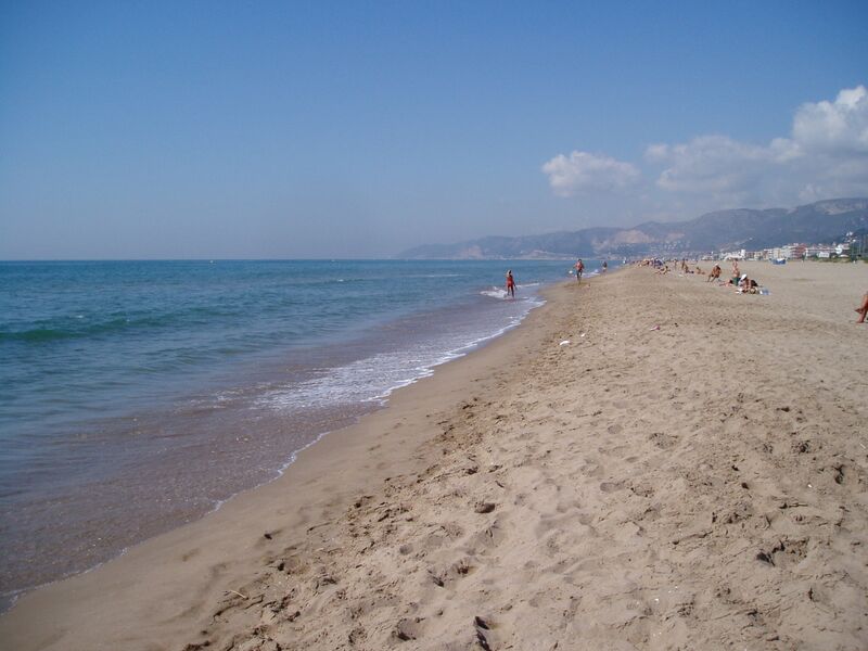 Файл:Castelldefels September.JPG