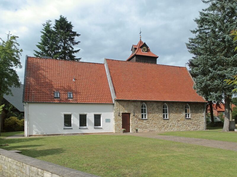 Файл:Hillerse Kirche.JPG