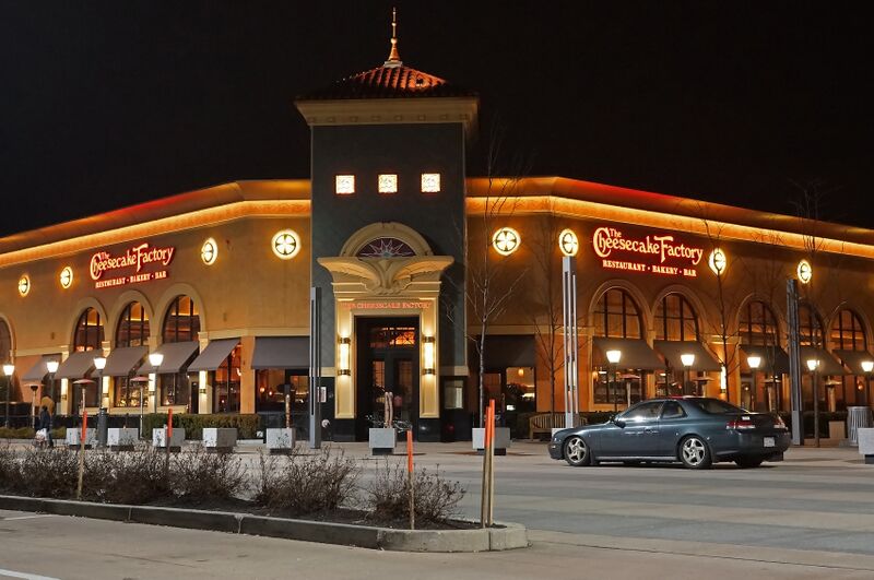 Файл:Cheesecake Factory Restaurant.jpg