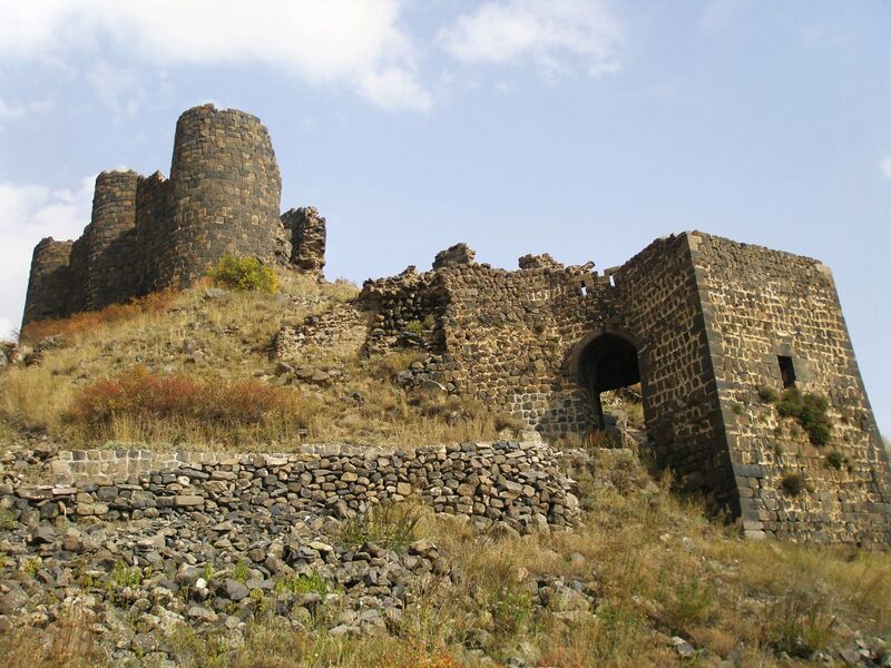 Файл:Fortress and NW Gate.JPG
