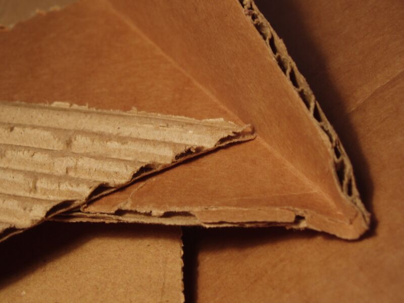 Файл:Corrugated Cardboard.JPG