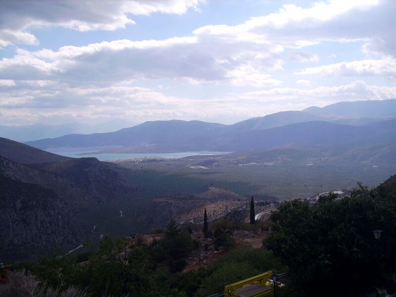 Файл:Delphi panorama see.JPG