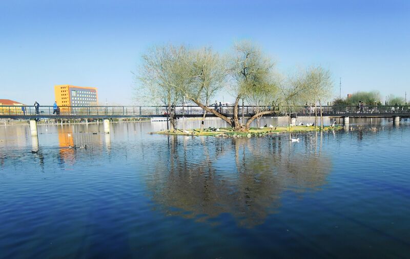 Файл:ParqueCentral.jpg