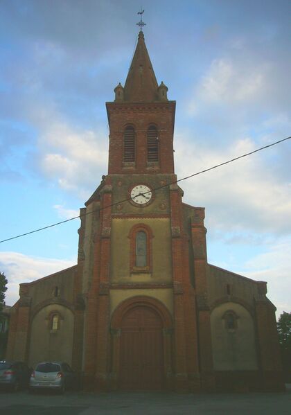 Файл:Teyssode - Eglise clocher.JPG