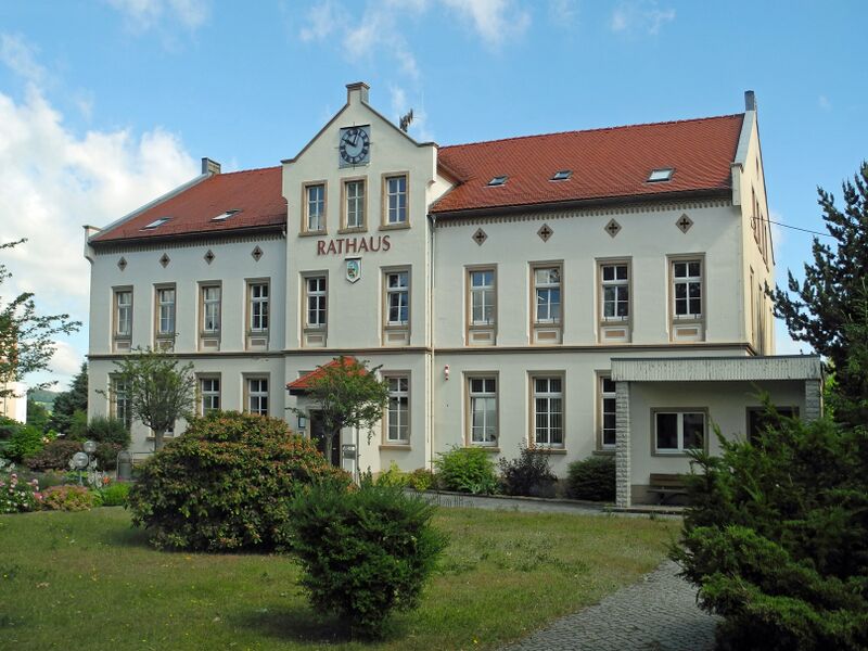 Файл:Neukirch-Rathaus-2.jpg