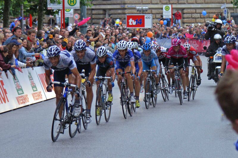 Файл:Finale-HEW-Cyclassics-2005.jpg