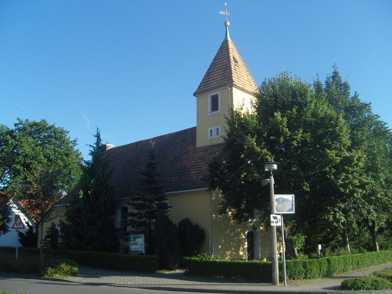 Файл:Taetzschwitz kirche.JPG