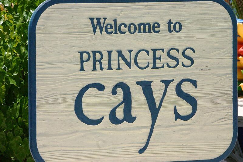 Файл:Princess Cays Sign.jpg