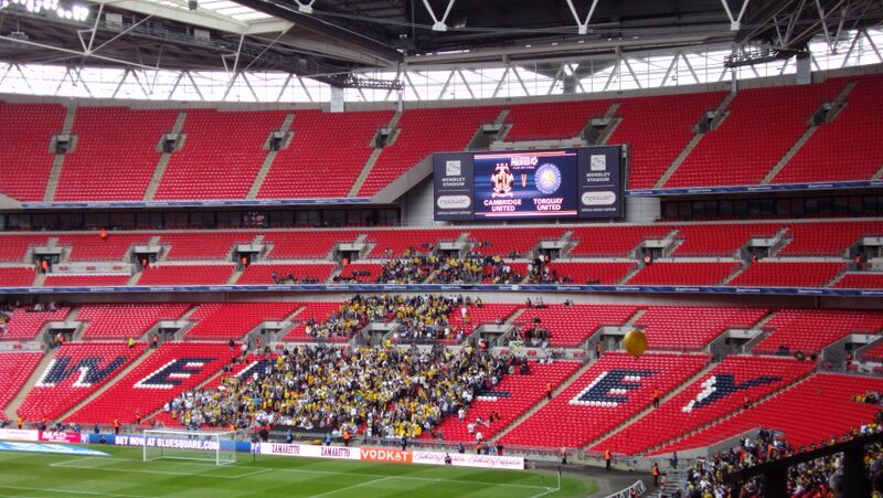 Файл:Torquay Fans at Wembley.JPG
