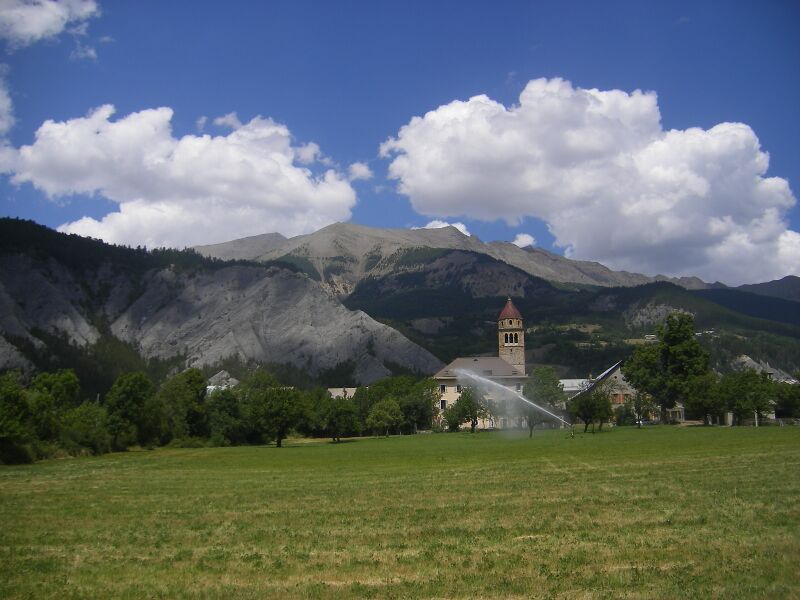Файл:FR-04-Faucon-de-Barcelonnette.JPG