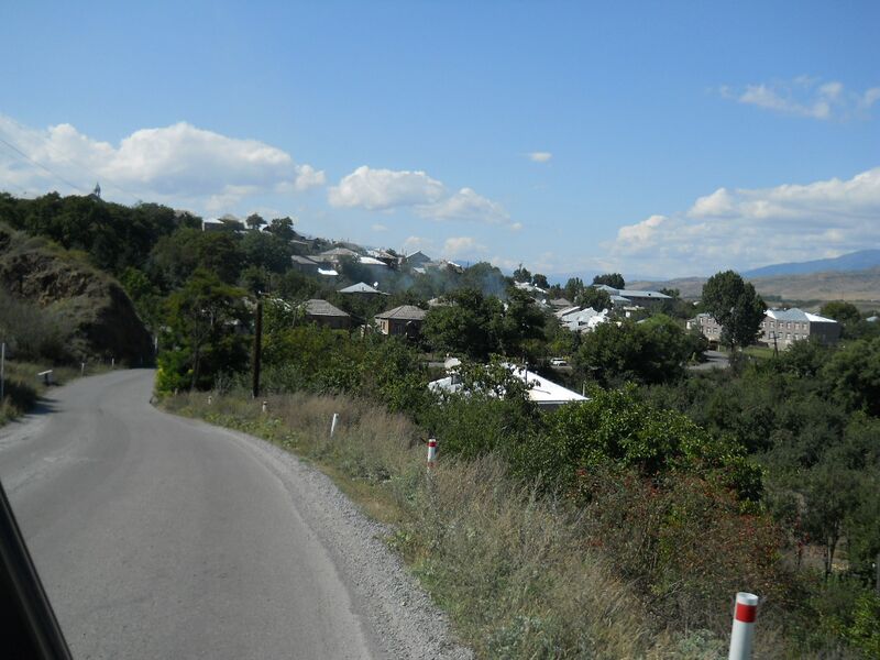 Файл:Village Skhvilisi.JPG