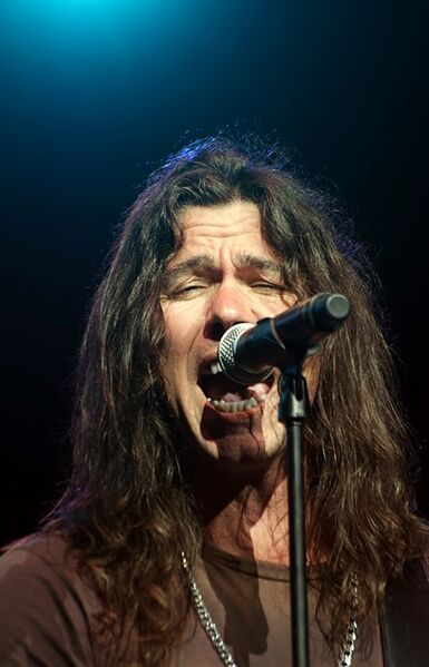 Файл:Mark Slaughter.jpg