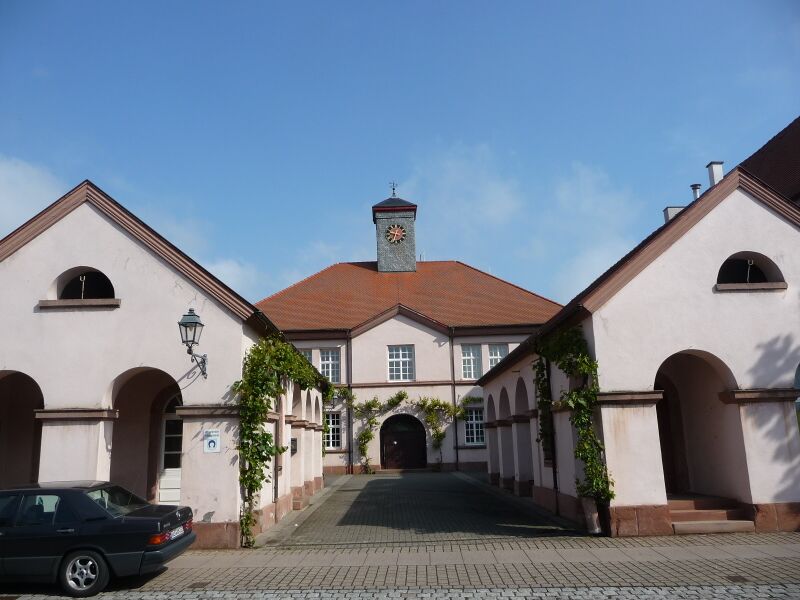 Файл:Rathaus Schwegenheim 02.JPG
