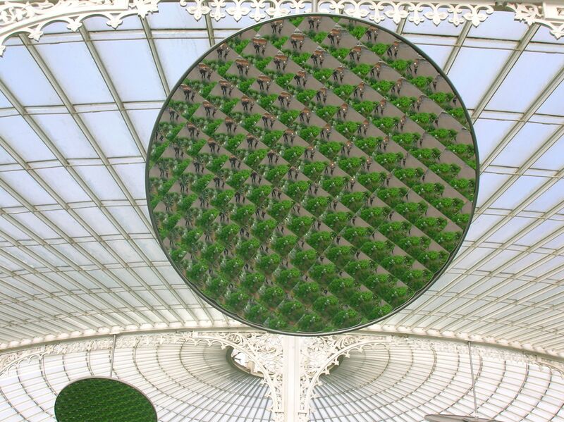 Файл:Kibble Palace Mirror.JPG