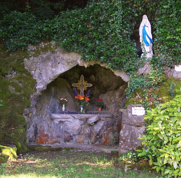 Файл:Mignafans - grotte.JPG