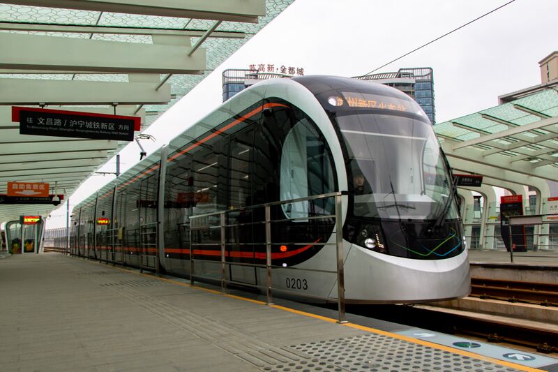 Файл:Line 2, Suzhou Tram.jpg