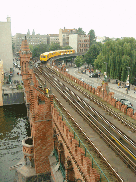 Файл:Ubahn oberbaum.gif