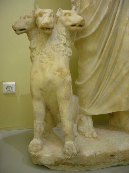 Файл:RomanCerberus.JPG