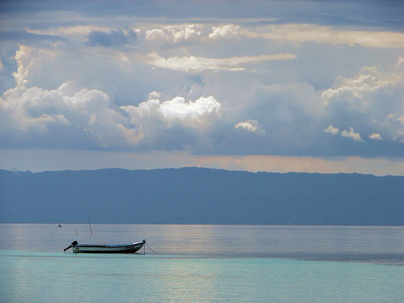 Файл:Cebu Strait.JPG