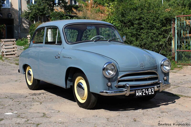 Файл:FSO Syrena 100 1960r..jpg