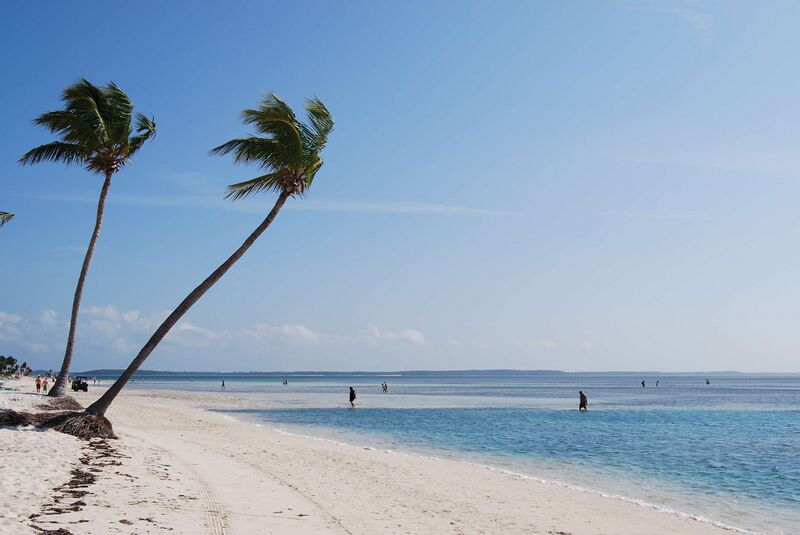Файл:CocoCayBeach.JPG