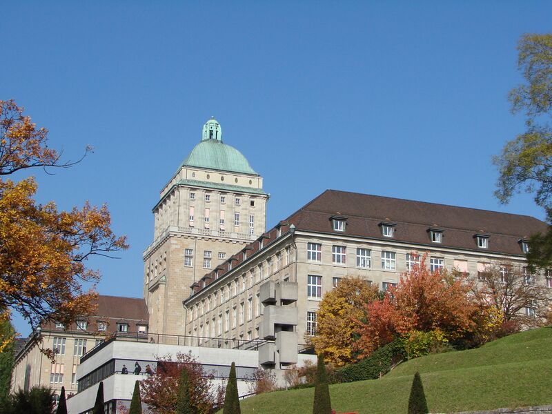 Файл:University Zurich Main Building.JPG