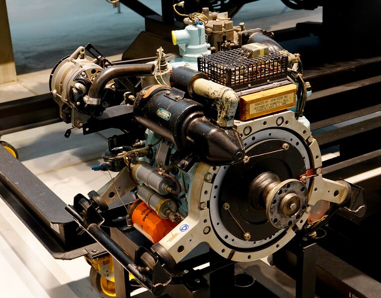 Файл:Wankel RC2-60 Rotary Engine.jpg