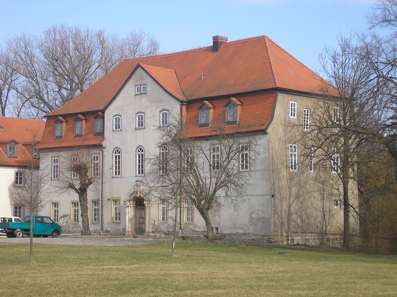 Файл:Schloss Großvargula.JPG