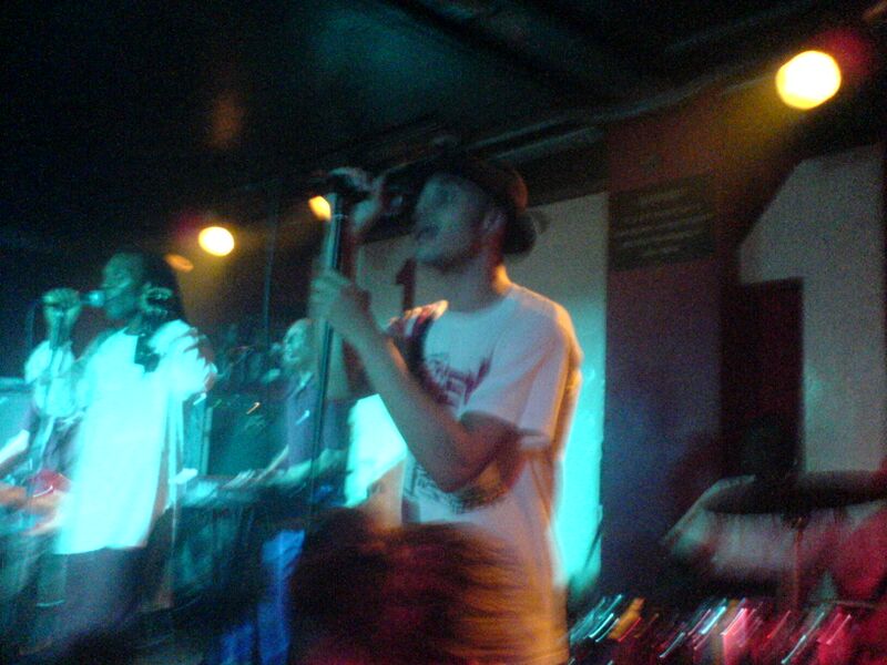 Файл:The English Beat.jpg