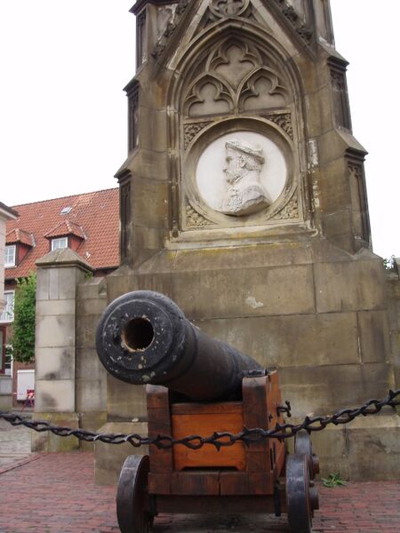 Файл:Elsfleth Denkmal.jpg