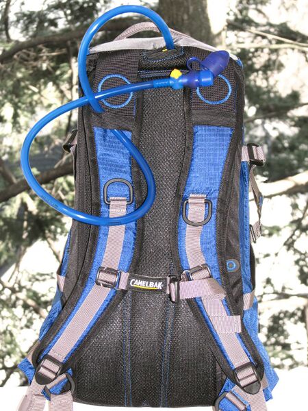Файл:Hydration pack.jpg