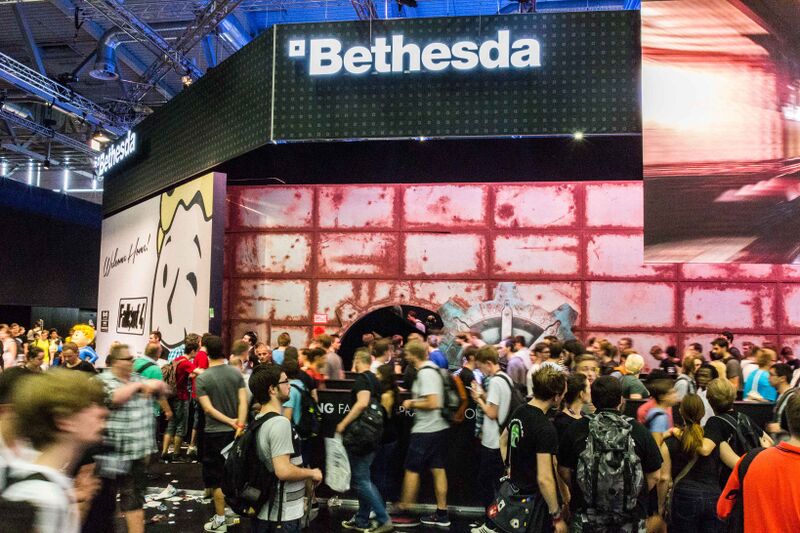 Файл:Fallout4BoothGamescom.jpg