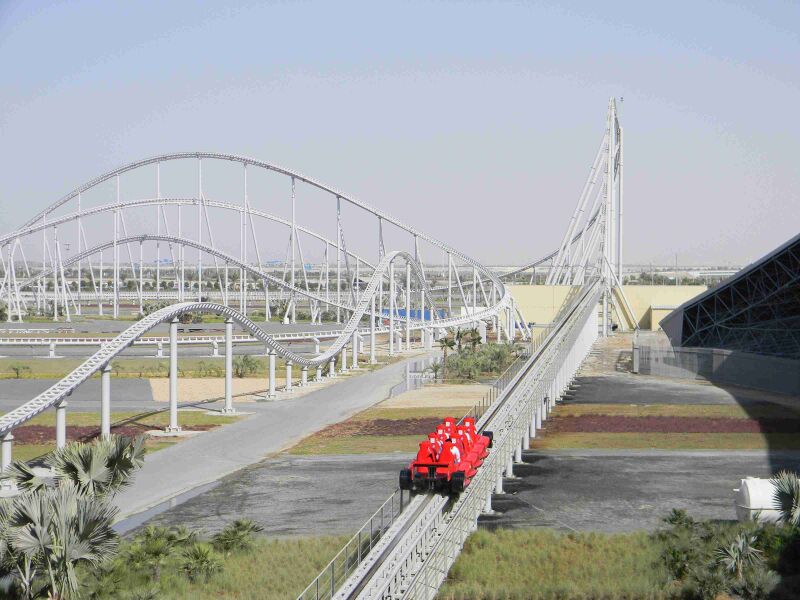 Файл:Formula Rossa coaster.jpg