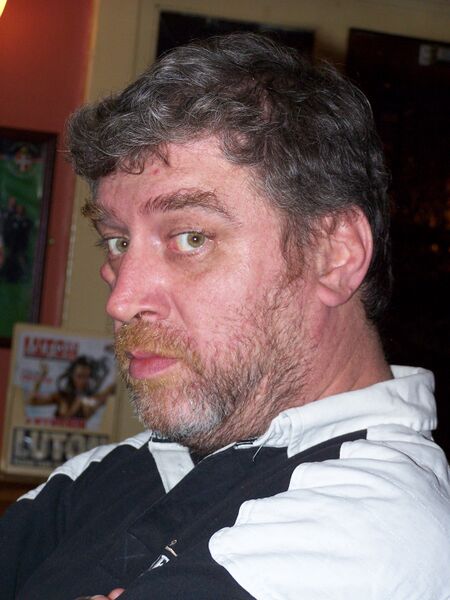 Файл:Steve Dillon 2007.JPG
