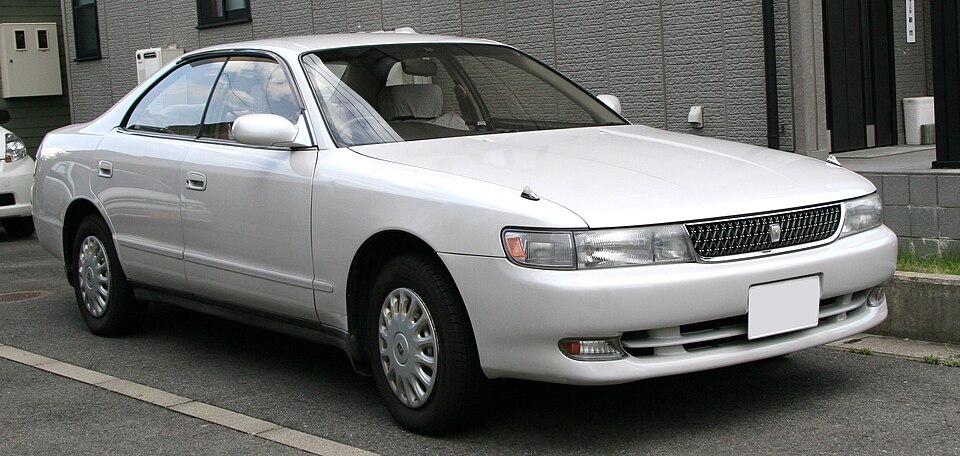 Файл:Toyota Chaser.jpg