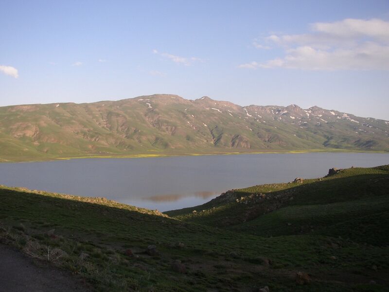 Файл:NeorLake.JPEG