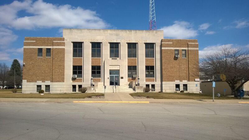 Файл:Audubon County IA Courthouse.jpg