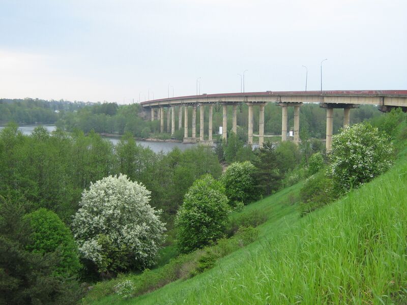 Файл:Kalininsky Bridge.JPG