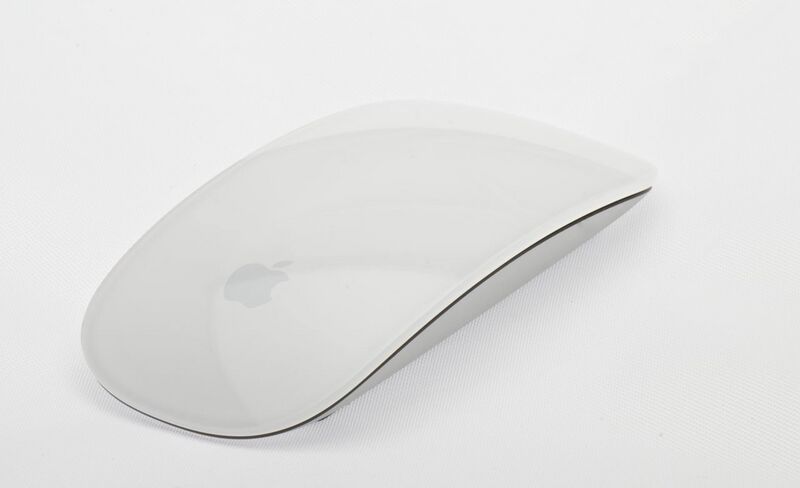 Файл:Magic Mouse 01 Pengo.jpg