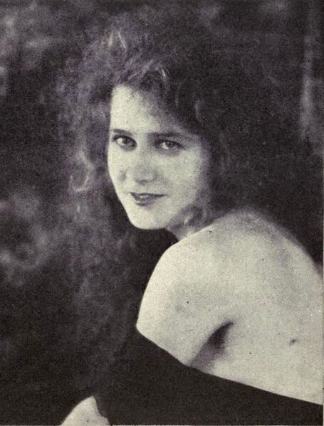 Файл:Ruth Renick - 1921 MPSD.jpg