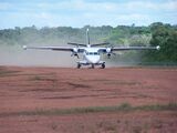 Посадка на грунтовой полосе L-410