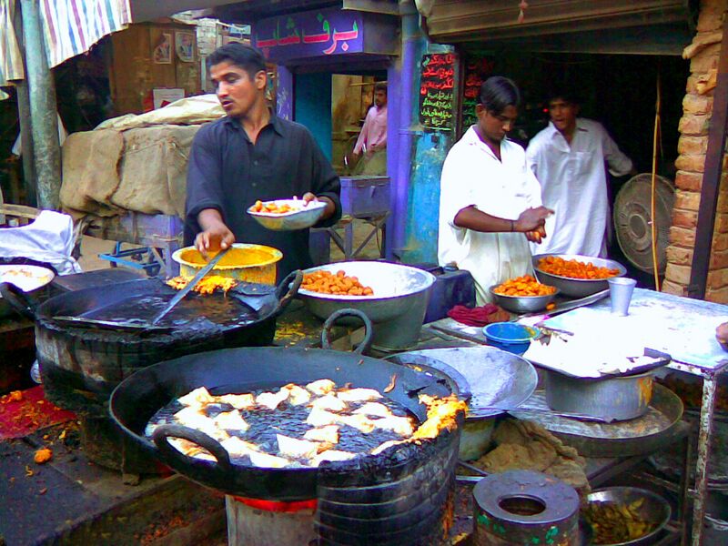 Файл:Samosa Making.jpg
