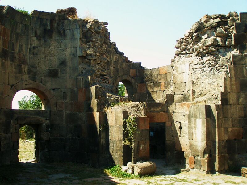 Файл:Interior Avan Church.JPG