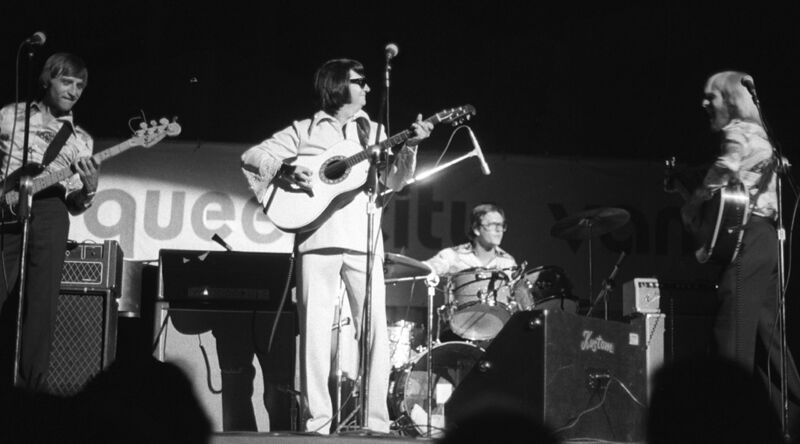 Файл:Roy Orbison.jpg