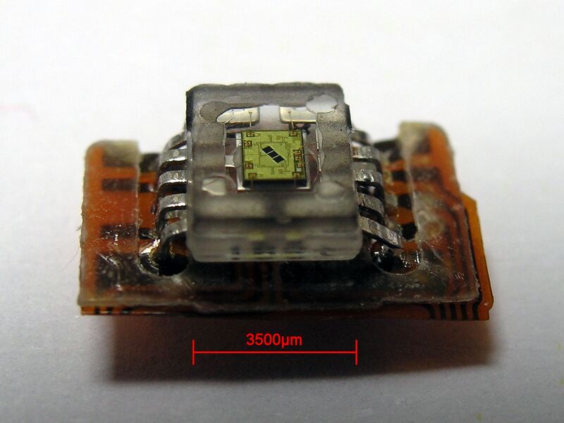 Файл:CD-ROM Photodetector.jpg